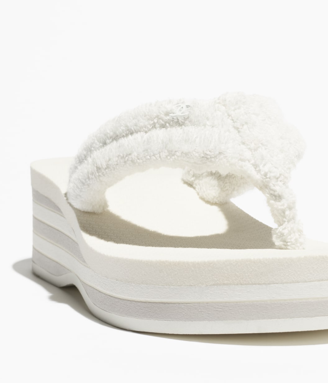 Cruise 2024/25 Thongs - Image 2